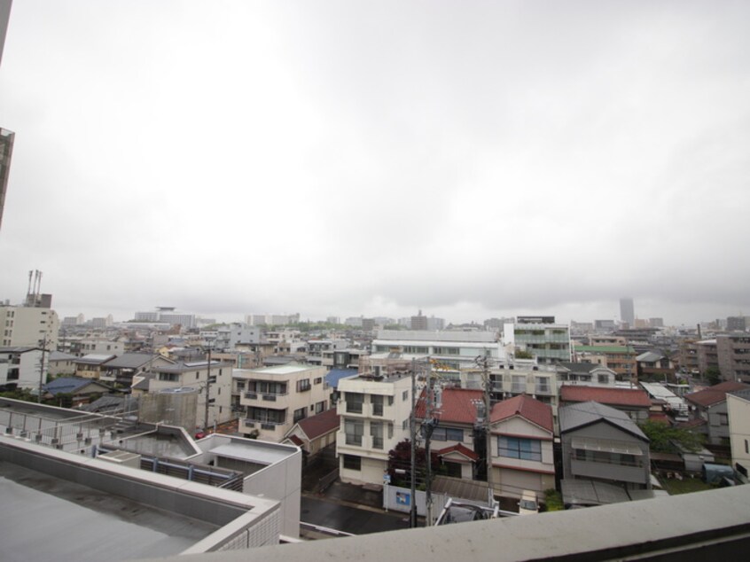 室内からの展望 Gramercy Shiromi-dori