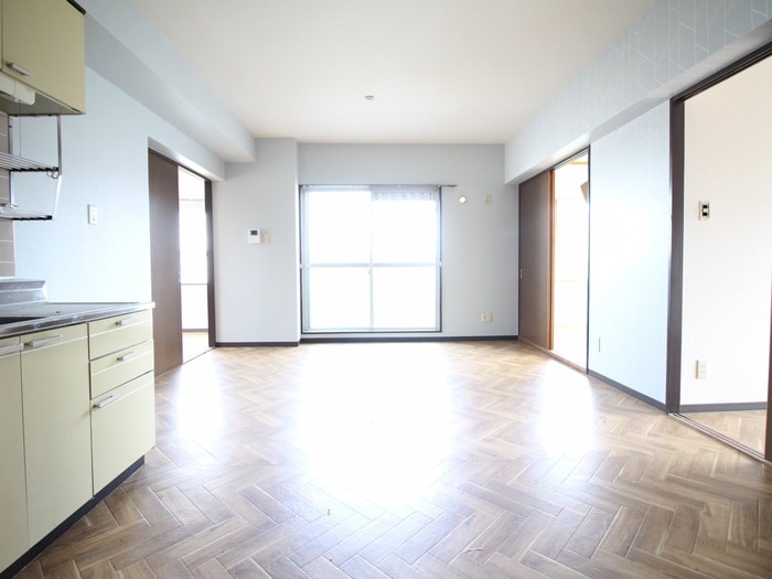 居室 レーベン美里