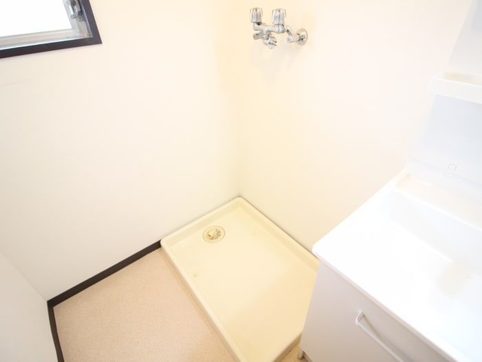 洗濯機置場 レーベン美里