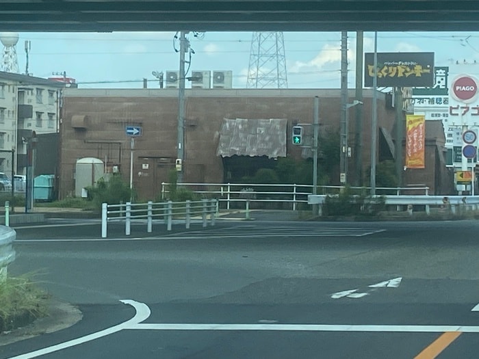 びっくりドンキー(その他飲食（ファミレスなど）)まで432m パレス東刈谷　Ａ