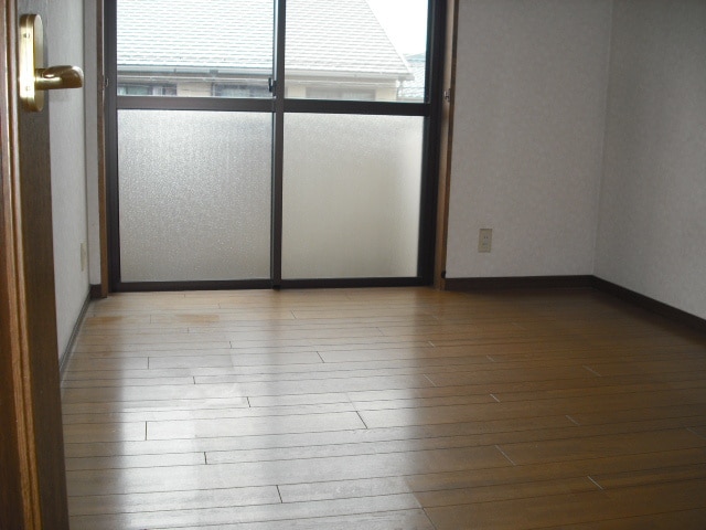 居室 エステート元八事