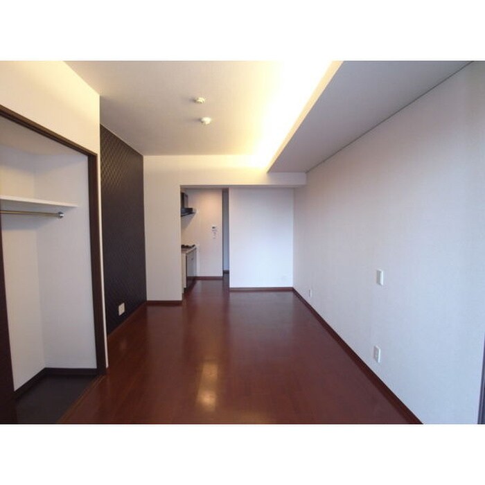 居室 ロイジェント栄