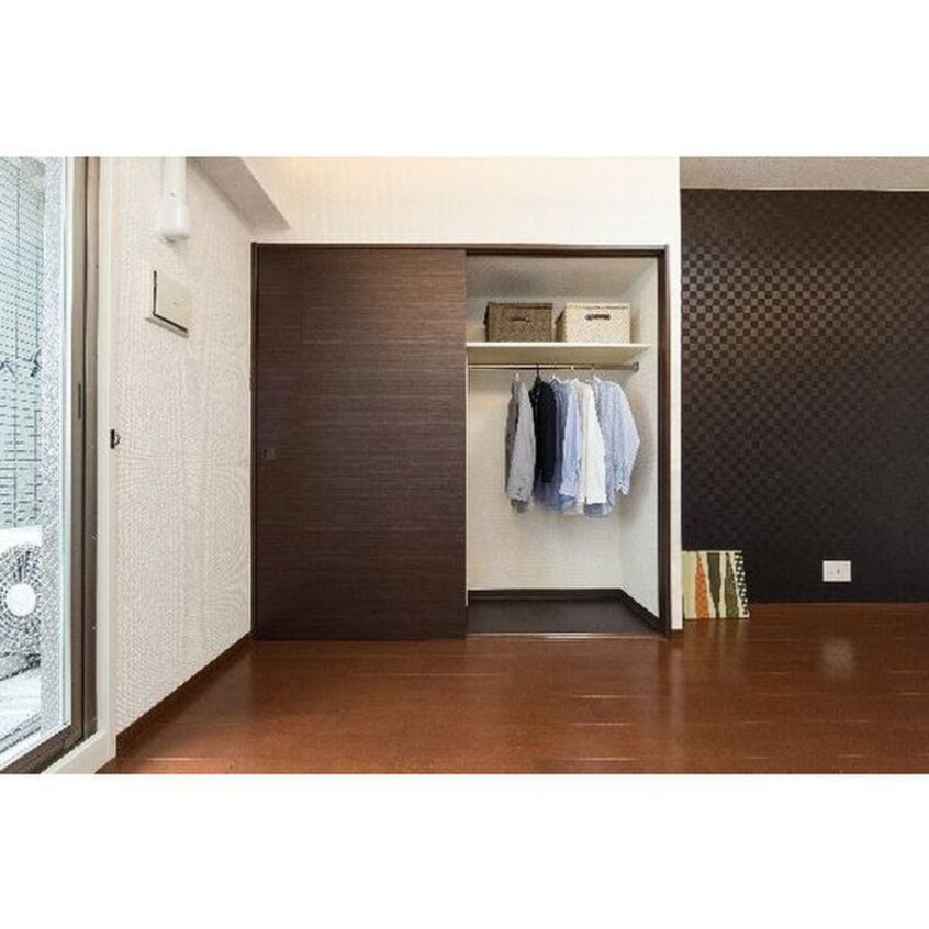 収納 ロイジェント栄