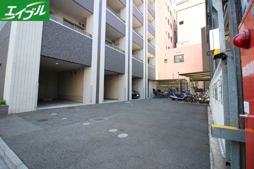 駐車場 ＫＤＸ千早レジデンス