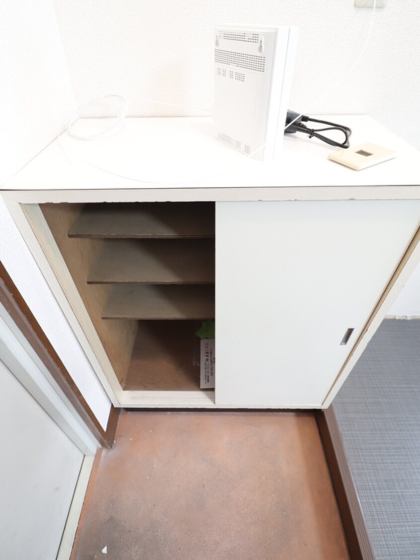 靴箱 コーポ稲名