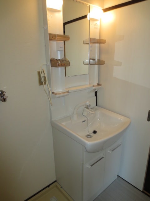 洗面 ルピネス亀の井