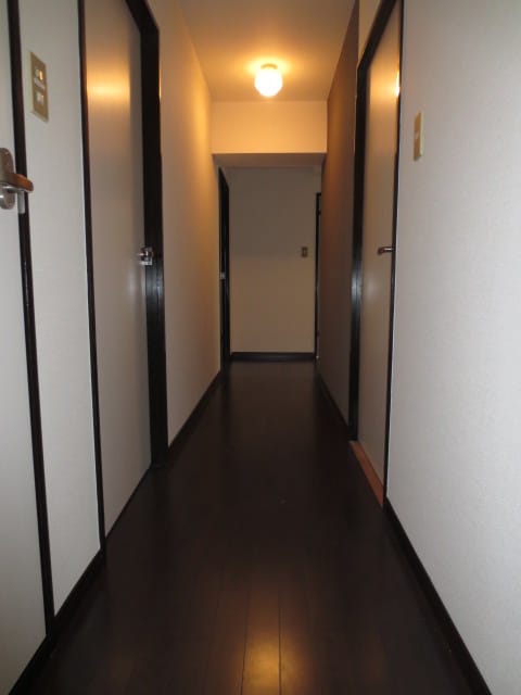 居室 ルピネス亀の井