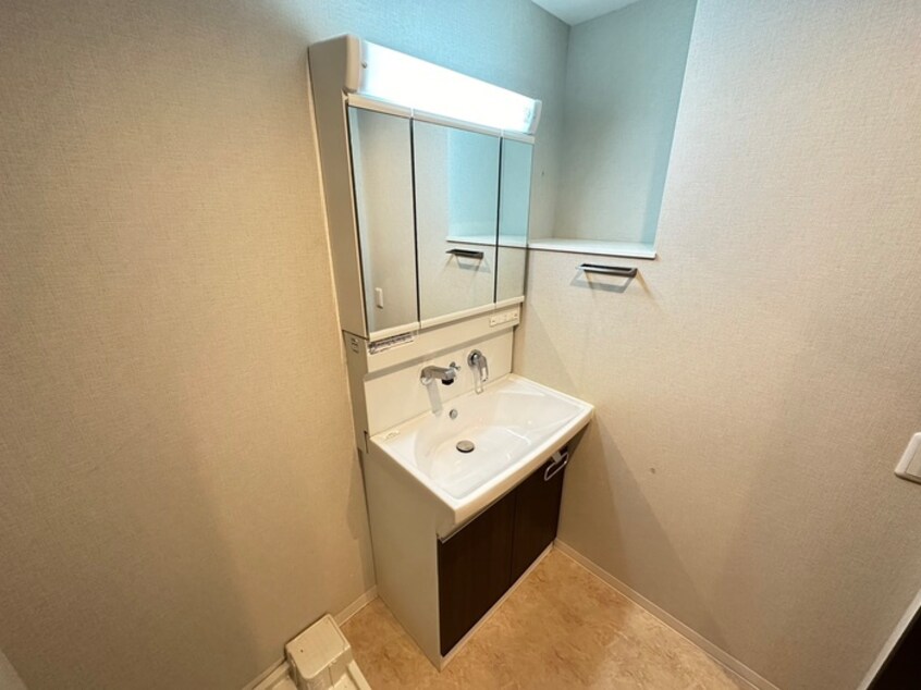 洗面 Ｓｈｉｒａｋａｂｅ　桜鈴館