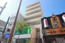 茂里川ビルの外観
