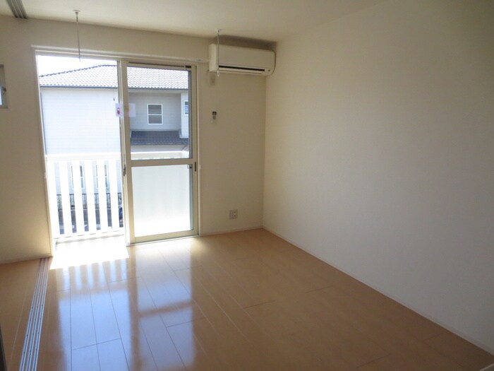 居室 メゾンロワ－ル