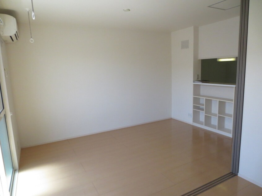 居室 メゾンロワ－ル