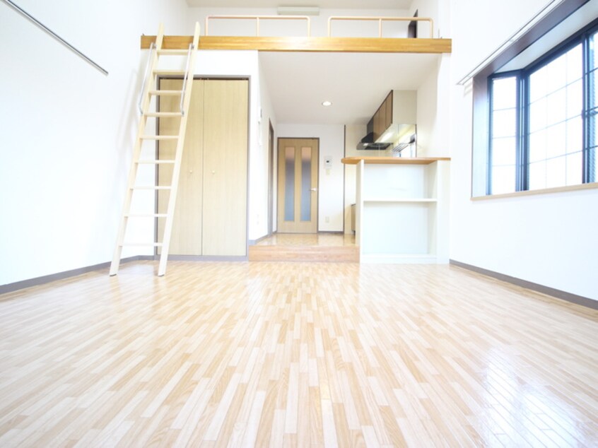 居室 サニ－フラット瑞穂