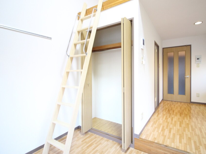 収納 サニ－フラット瑞穂