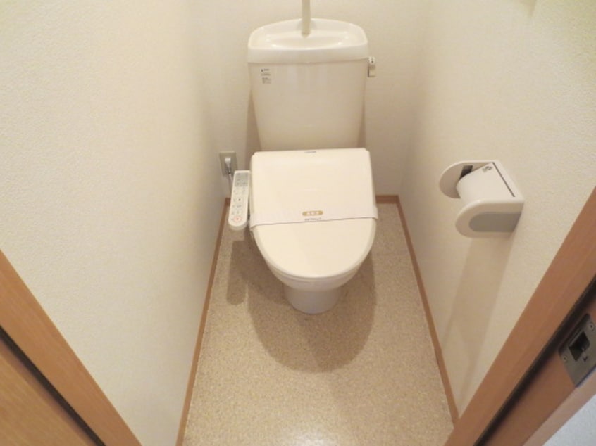 トイレ セジュ－ルロイヤルＡ