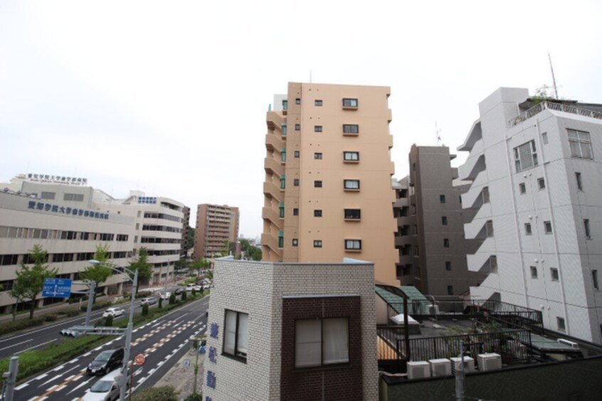 室内からの展望 覚王山エクセル