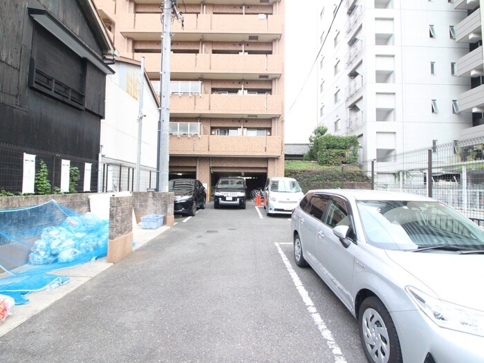 駐車場 ﾌﾟﾚｻﾝｽ名古屋STATIONｱﾌﾞｿﾘｭｰﾄ