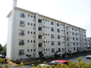 相生山団地33号棟(304)