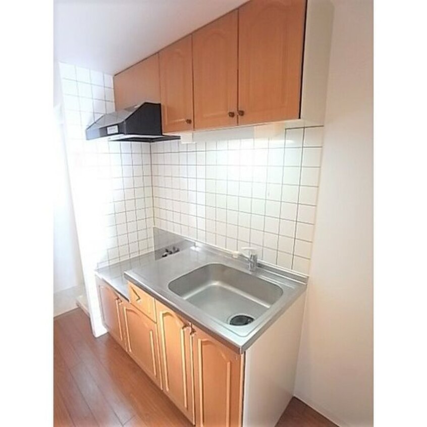 キッチン ルミエールＥ