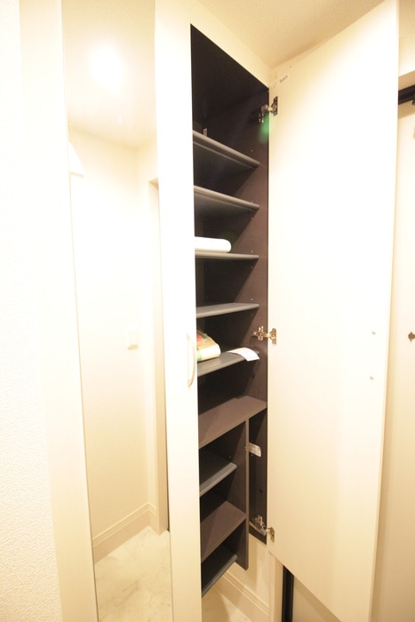 靴箱 アルカンシェル　Ｂ棟