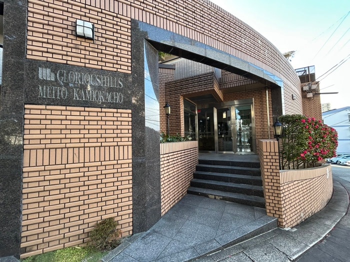 エントランス部分 ｸﾞﾛ-ﾘｱｽﾋﾙｽﾞ名東神丘町(401)