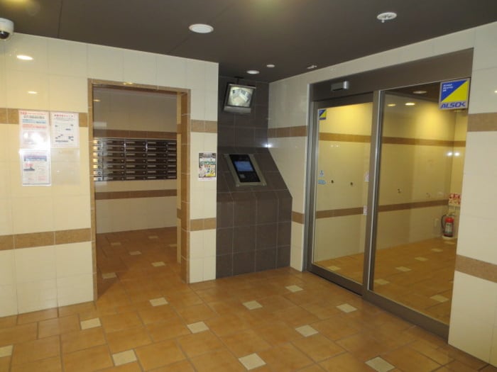 エントランス部分 アヴァンコンティア小幡