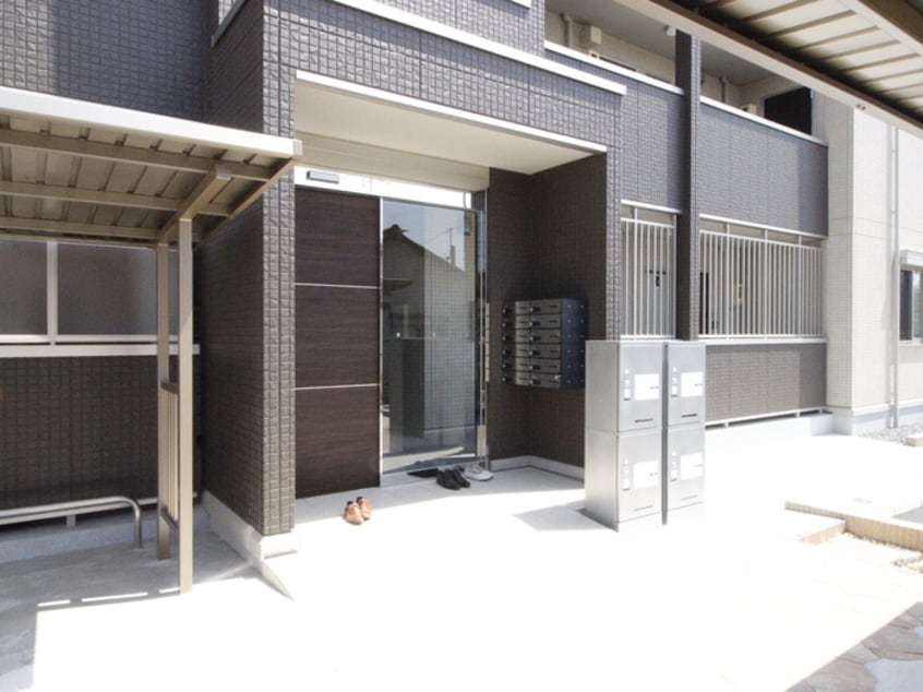 エントランス部分 紫陽花ハイツ