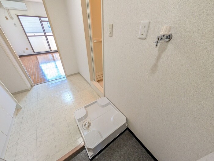 洗濯機置場 ア－バン塩釜