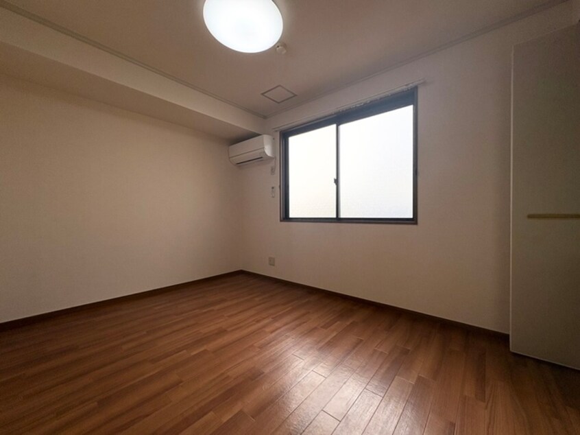 居室 フレマリール安藤