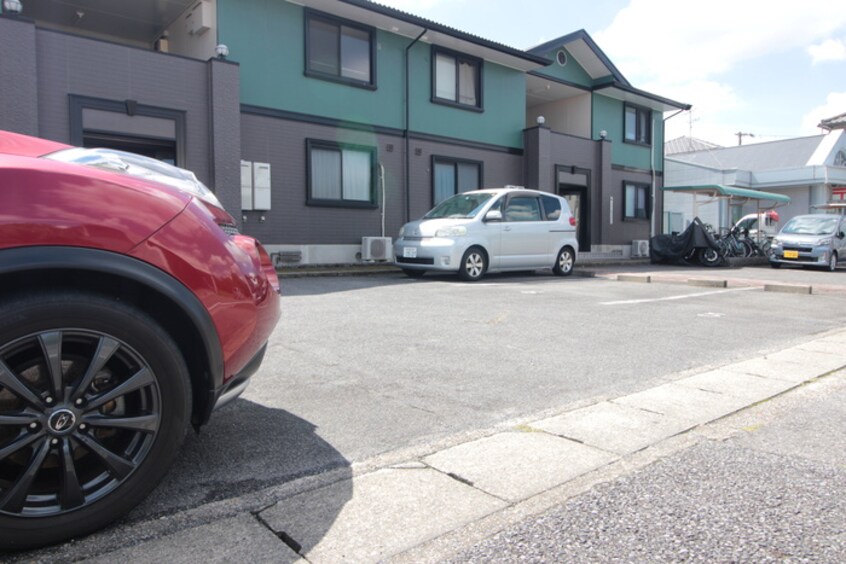 駐車場 フレマリール安藤