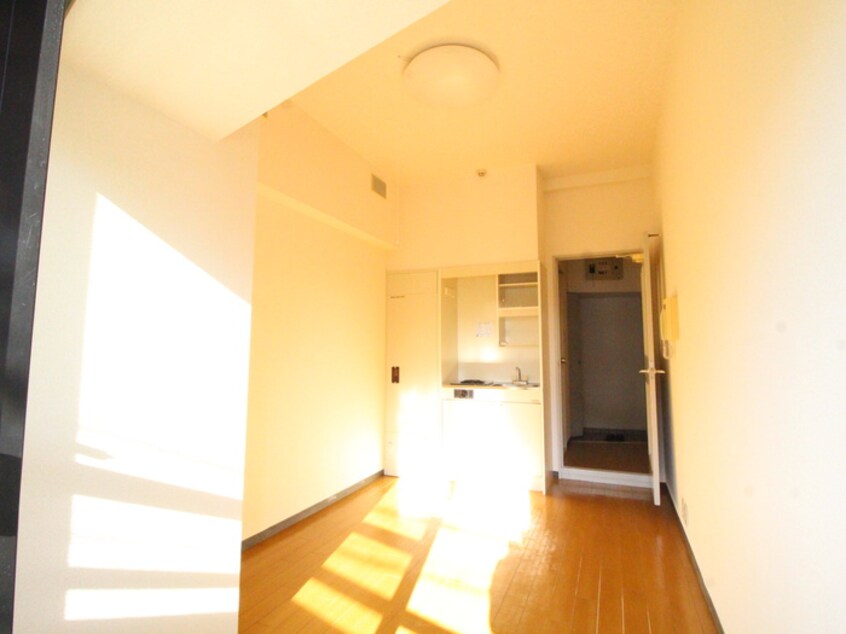 居室 サンリバ－イナダ