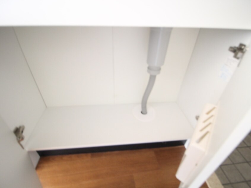 収納 サンリバ－イナダ