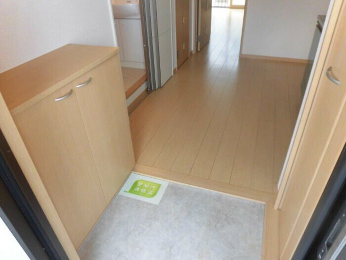 玄関 シャルマンⅡ