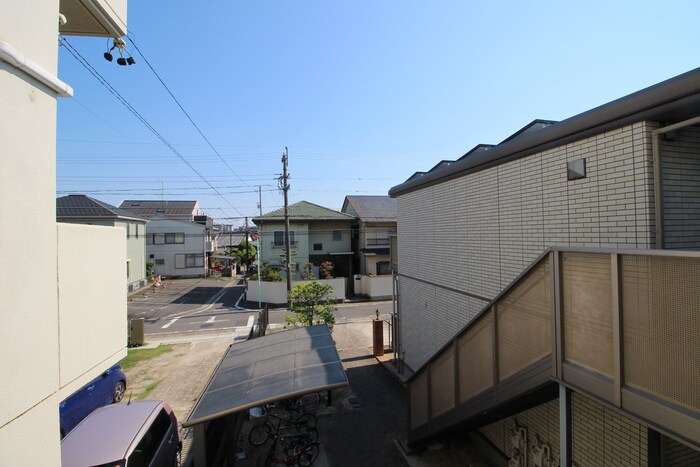 室内からの展望 ルココン瓢箪山