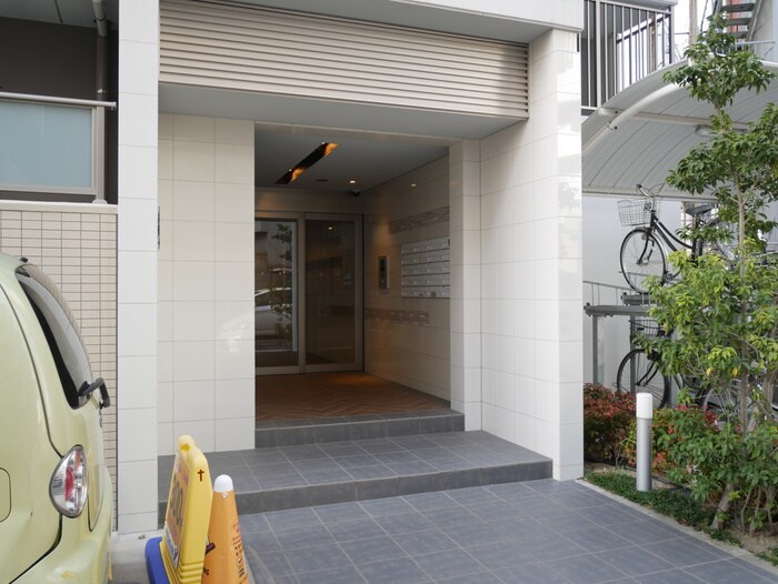 エントランス部分 ＲＥＳＩＤＥＮＣＥ　ＬＵＩＤＡ