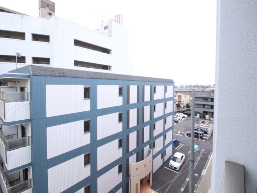 室内からの展望 ＲＥＳＩＤＥＮＣＥ　ＬＵＩＤＡ