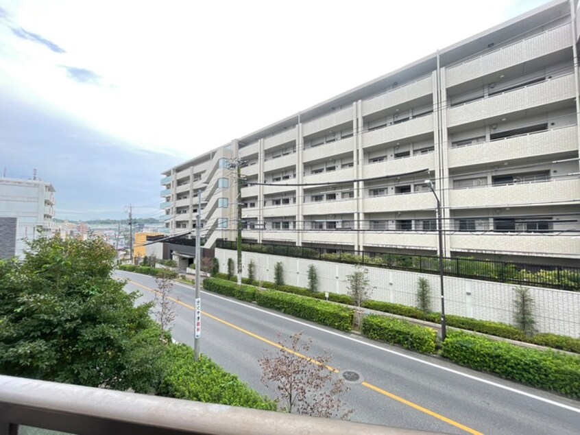 室内からの展望 本通マンション