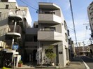 品川ビルの外観