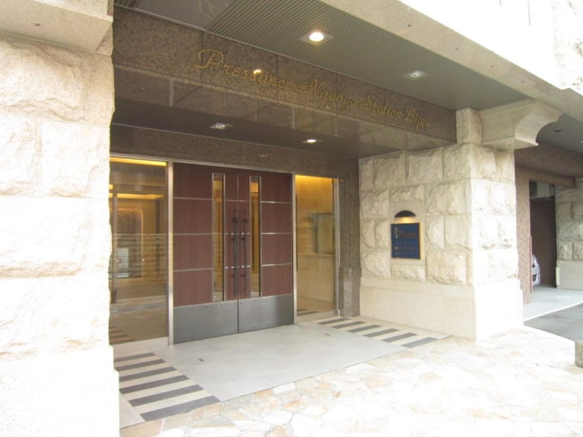 エントランス部分 ﾌﾟﾚｻﾝｽ名古屋STATIONﾋﾞｼﾞｭ(1306)