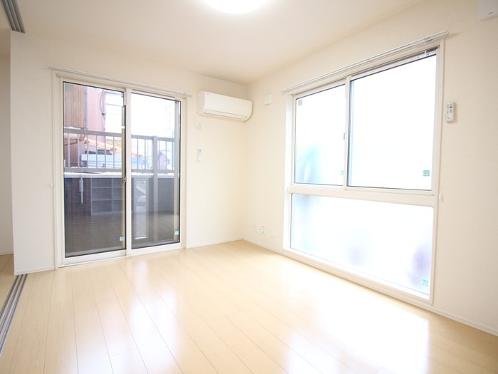 居室 エポラール東別院