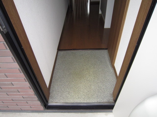 玄関 ﾌﾟﾚｼﾞｰﾙ  Violette