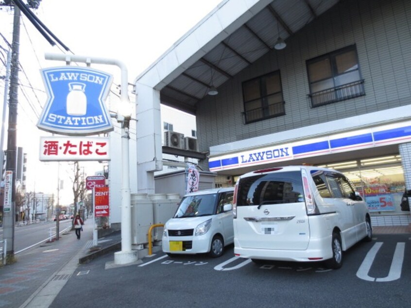 ローソン(コンビニ)まで600m ＣＡＳＡ　ＬＡＲＧＯ