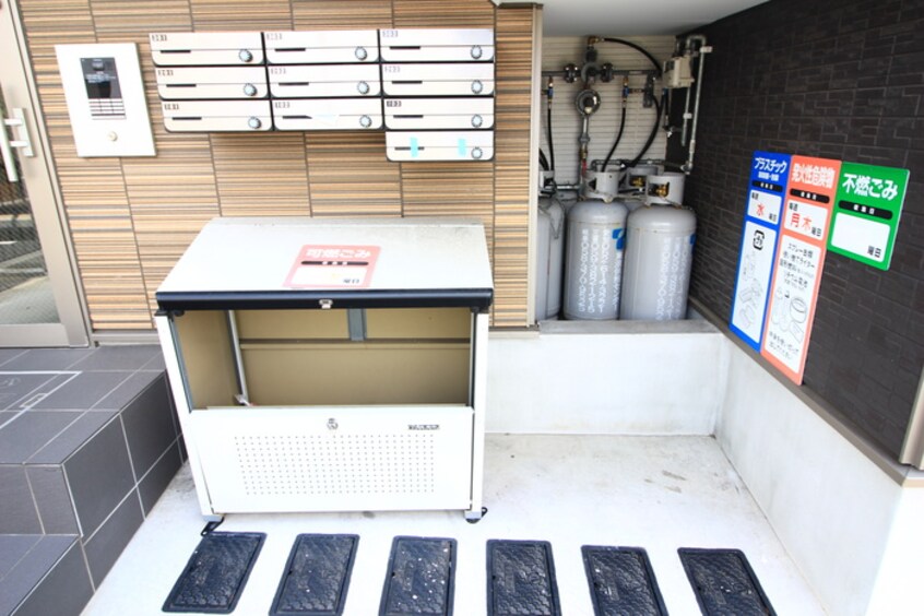 建物設備 LE　COCON東中島町