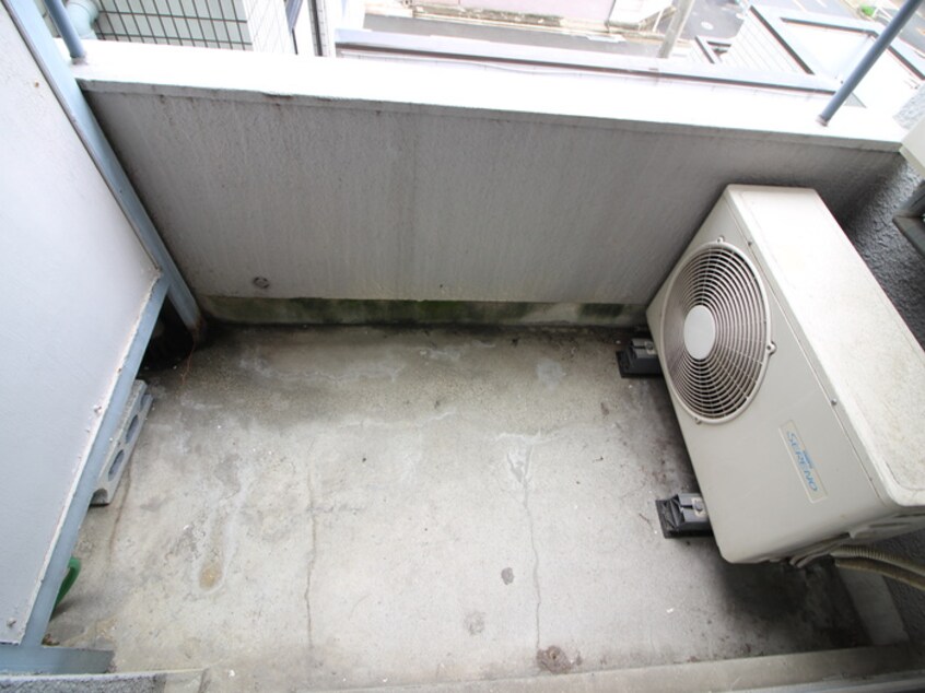 ベランダ・バルコニー 安藤ビル