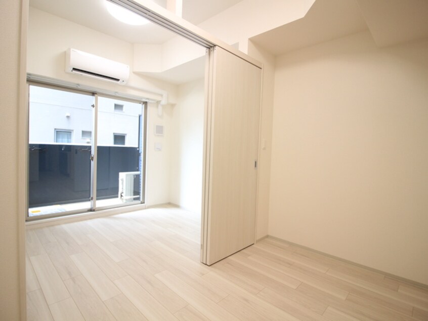 内観写真 ﾌﾟﾚｻﾝｽ上前津ｴﾚｽﾀ(215)