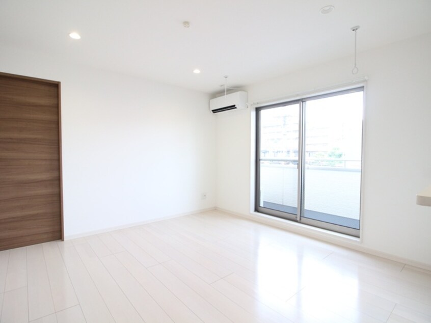 居室 アメニティ金山