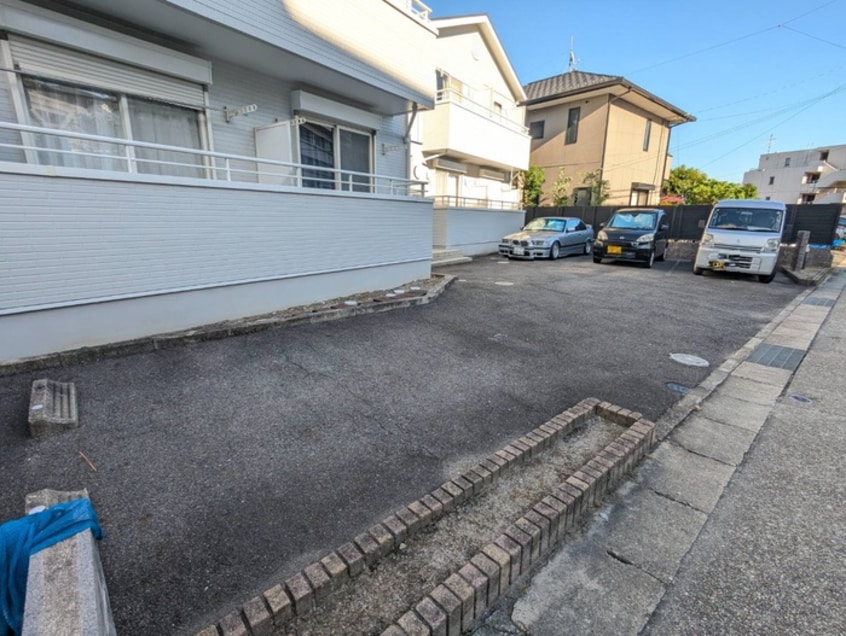 駐車場 ロイヤル塩釜