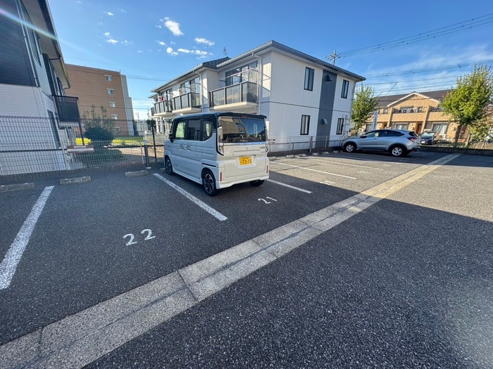 駐車場 ＰＲＩＳＭＩＣ