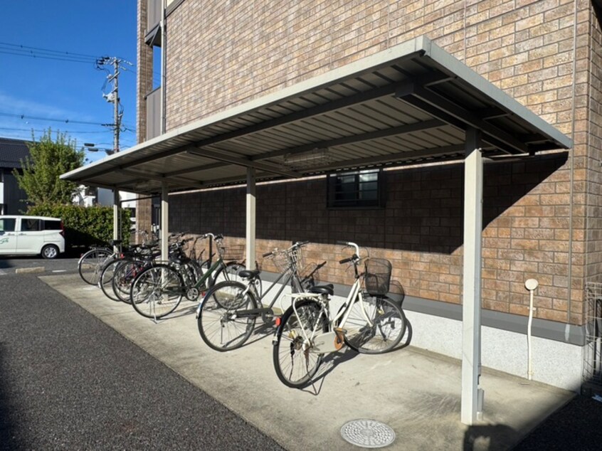 駐輪場 ＰＲＩＳＭＩＣ