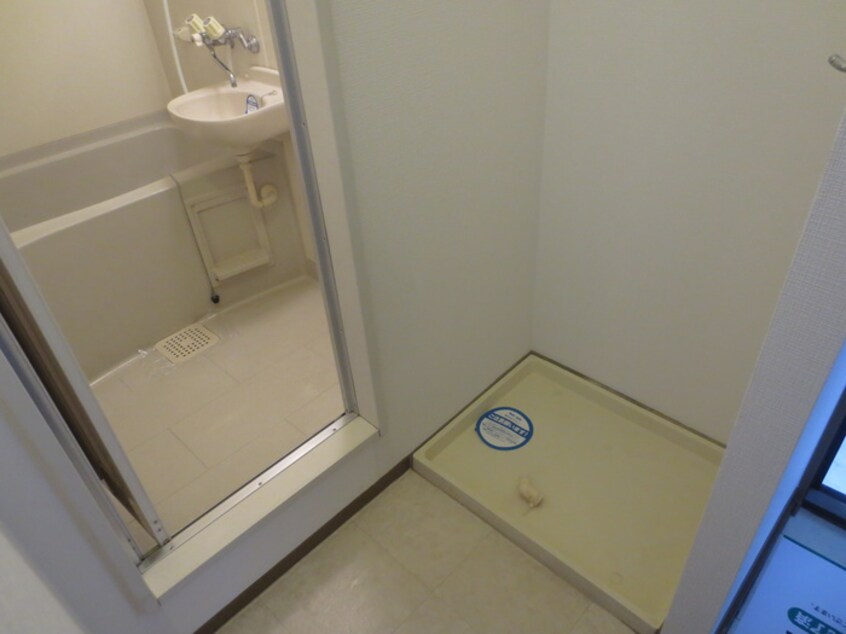 洗濯機置場 サフラン