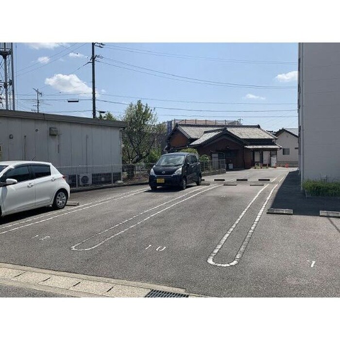 駐車場 ＷＩＳＴＥＲＩＡうしろだ
